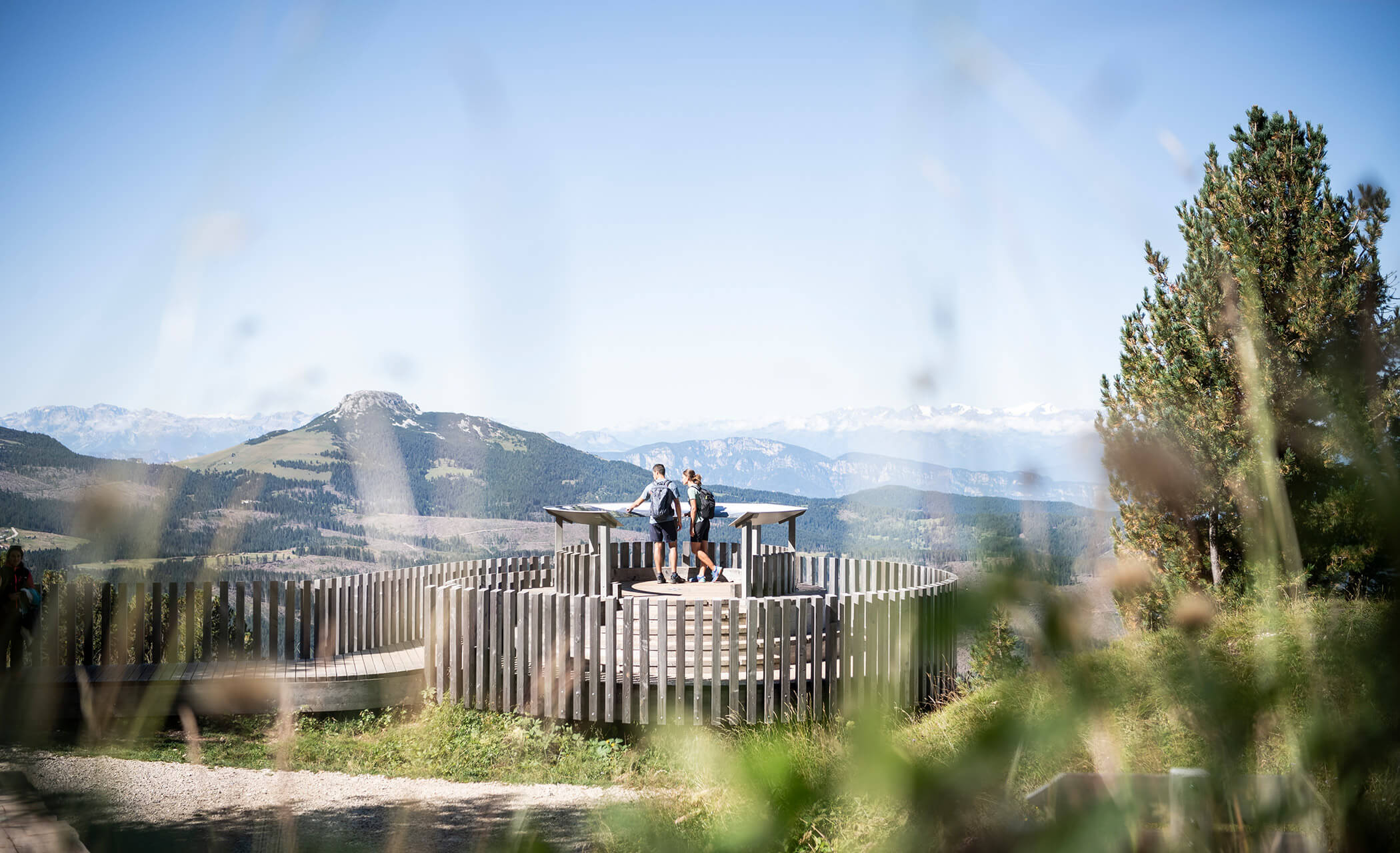 Latemarium mit Blick Weisshorn