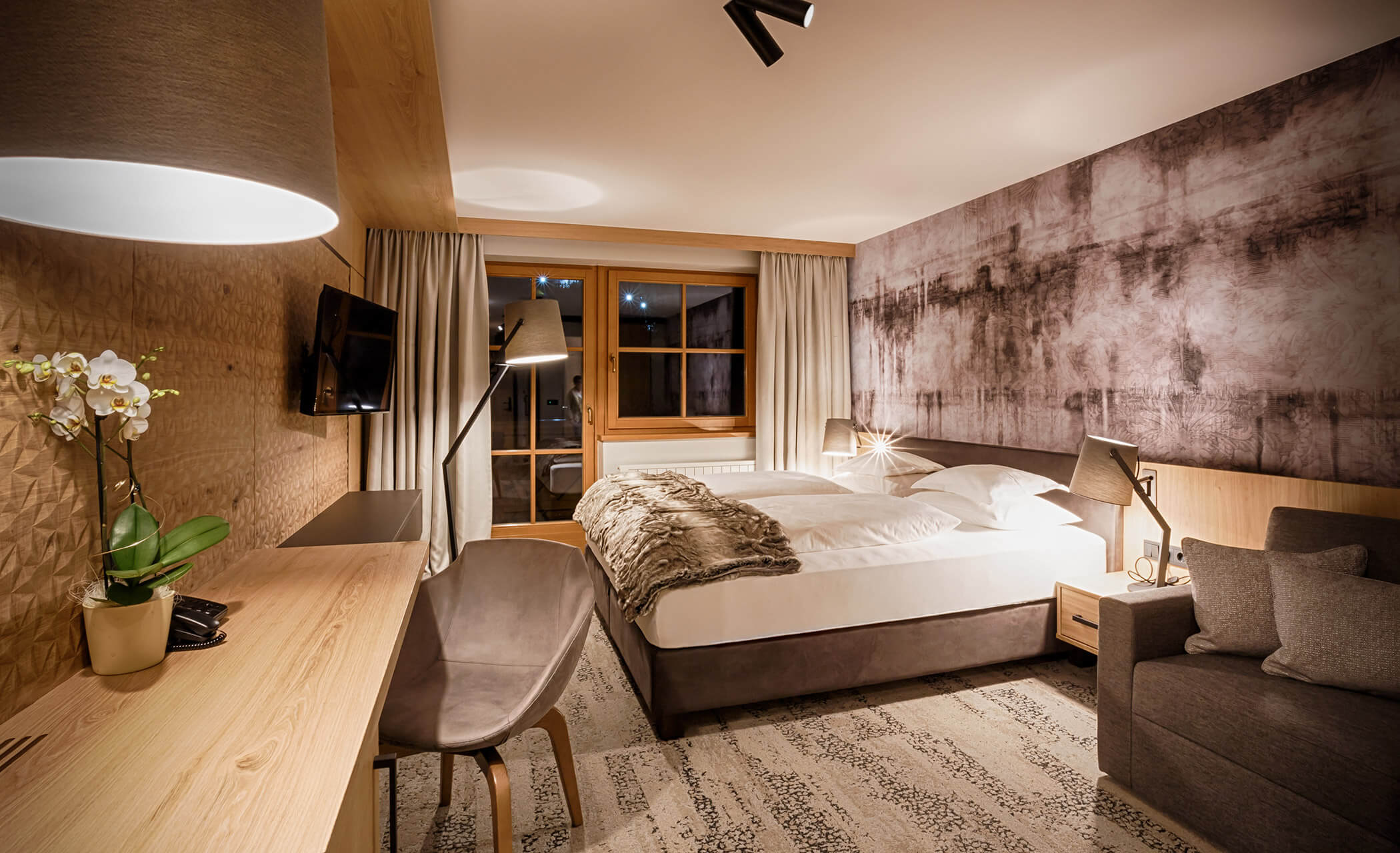 Junior Suite Latemar - letto boxspring