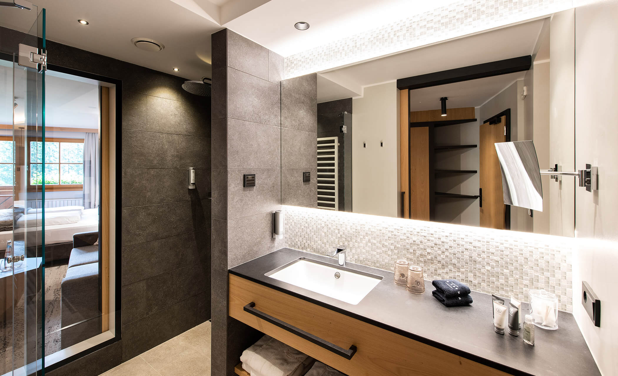Suite Latemar °313 - bagno moderno